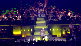 Хелена Фишер: наживо в Кельне с группой и оркестром / Helene Fischer - Live/Zum ersten Mal mit Band und Orchester (2011) (Blu-ray)