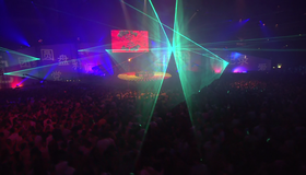 Тиесто: концерт в Арнеме / Tiesto In Concert (Directors Cut) (2003) (Blu-ray)