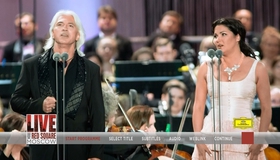 Анна Нетребко и Дмитрий Хворостовский: концерт на Красной площади / Anna Netrebko & Dmitri Hvorostovsky: Live From Red Square (2013) (Blu-ray)