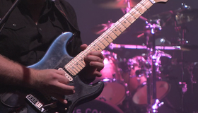 Шоу-трибьют The Australian Pink Floyd в Лондоне / The Australian Pink Floyd Show - Live at Hammersmith Apollo (2011) (Blu-ray)