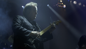 Мариллион: альбом "Brave" наживо / Marillion: Brave Live (2013) (Blu-ray)