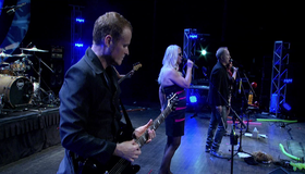 B-52s: концерт в Атенсе / B-52s with the Wild Crowd! Live In Athens, GA (2011) (Blu-ray)