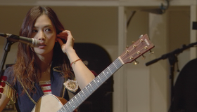 Юи: концертный тур "How Crazy Your Love" / YUI 5th Tour Cruising: How Crazy Your Love (2011-2012) (Blu-ray)