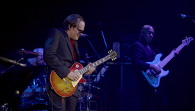 Джо Бонамасса: концерты в Лондоне - зал Shepherd's Bush Empire / Tour de Force: Live in London - Shepherd's Bush Empire (2013) (Blu-ray)