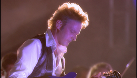 Джонни Халлидей: концерт на Парк де Пренс / Johnny Hallyday - Parc Des Princes 2003 (Blu-ray)