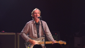 Mike & The Mechanics: концерт в зале Shepherds Bush / Mike & The Mechanics: Live At Shepherds Bush, London (Blu-ray)